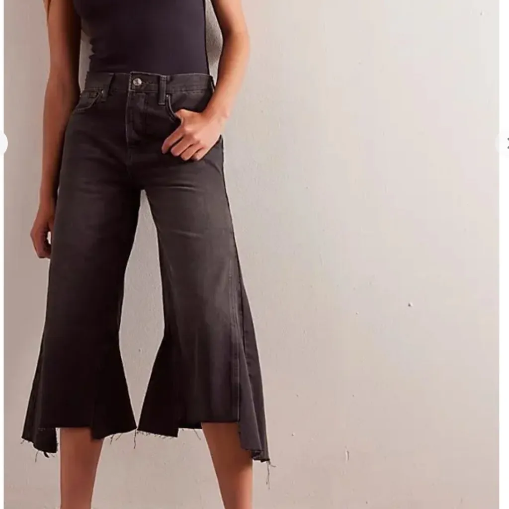 #24 NWT Free People Ripple Wide-Leg Crop Jeans in Fade To Black - Image 4