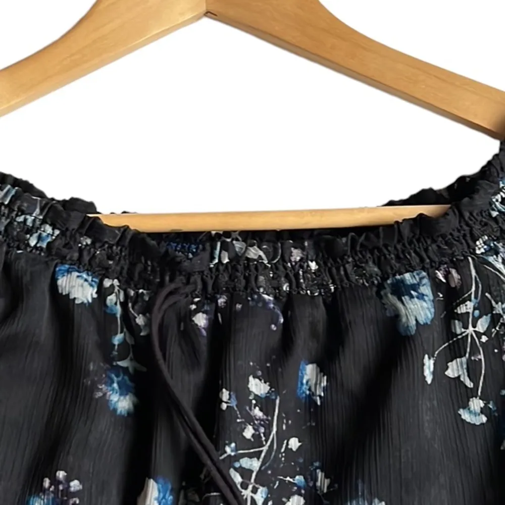 TJD Off the Shoulder Blue Floral Print Peasant Top Size Small - Image 5