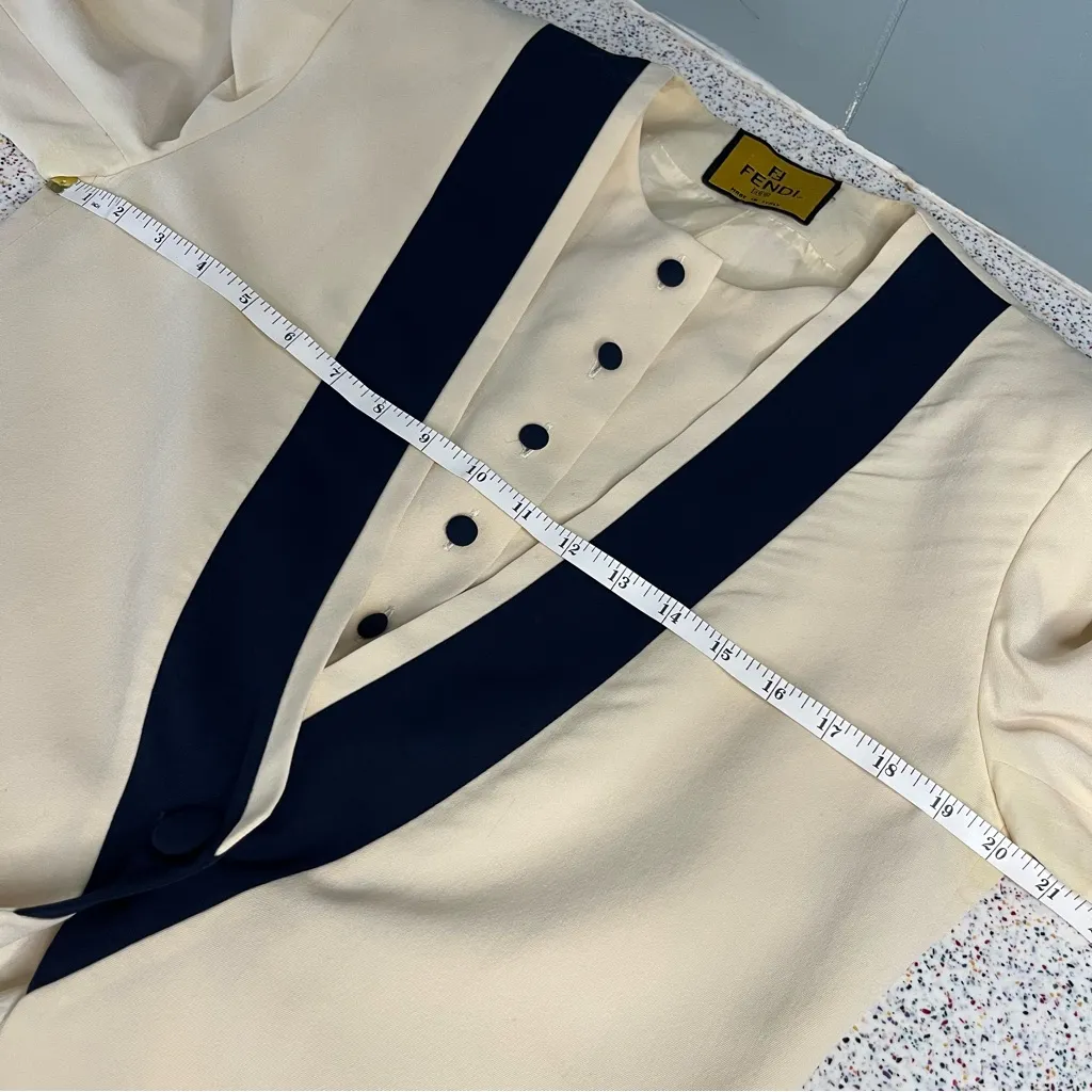 Vintage Fendi Women’s Mock Blazer Ivory Navy Blazer Structured Blouse Size 44 - Image 12