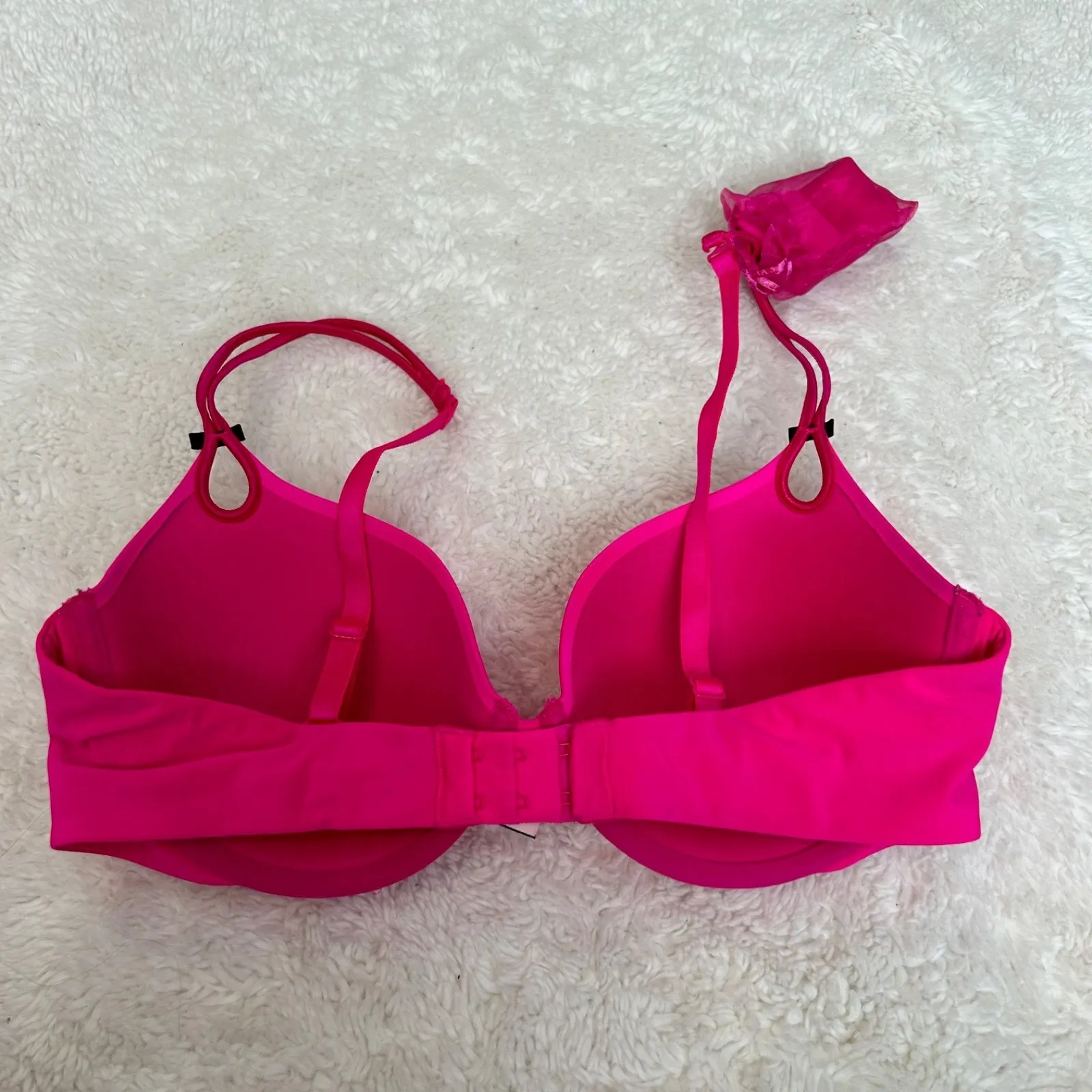 Victoria Secret Womens Push Up 5 Way Bra Hot Pink Size 36 D NWOT *Slight Stain* - Image 3