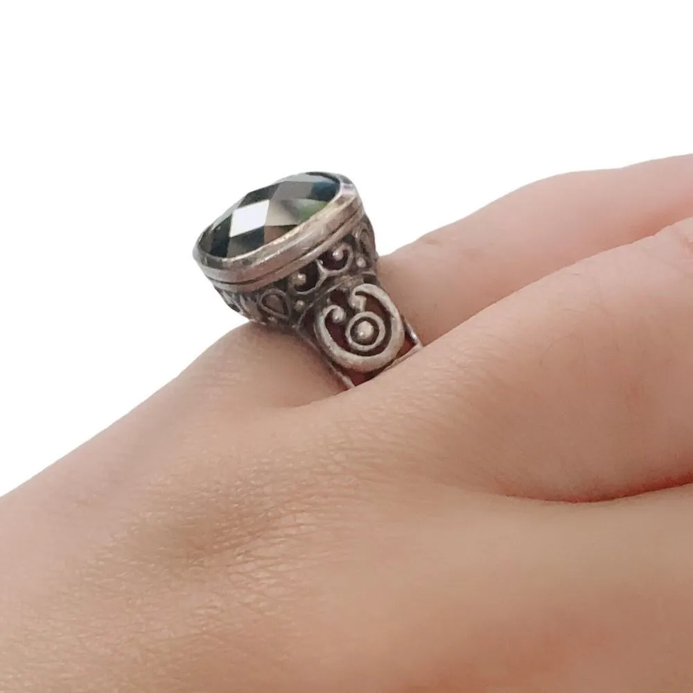 VTG 925 Sterling Silver Faceted Onyx Scroll Filigree Ring Size 6.75 Wide Band - Image 2