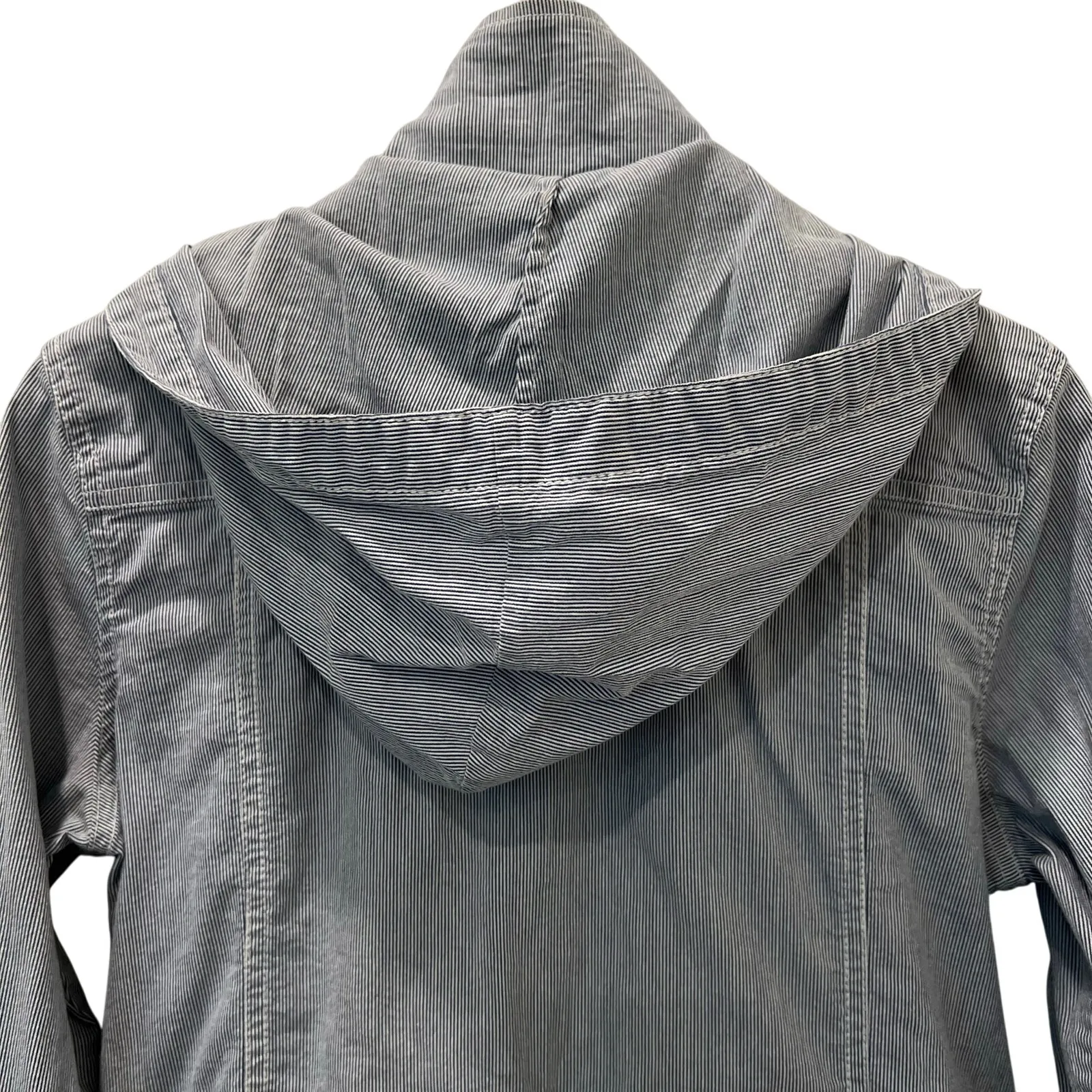 Gap Seersucker Jacket Blue White Size Medium Hooded - Image 8