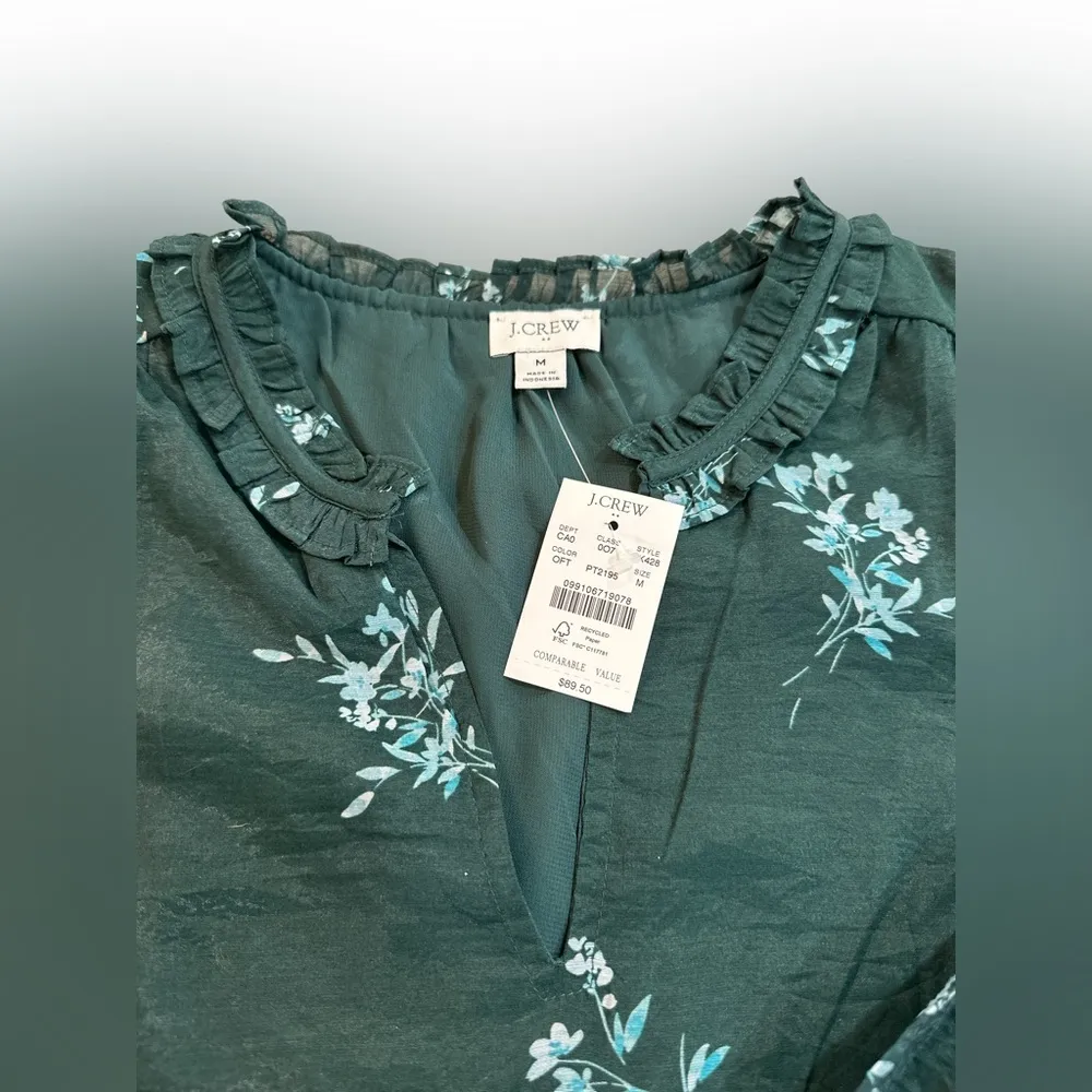 NWT J. Crew Women’s Ruffle Collar V-Neck Blouse Green/Floral Size M - Image 8