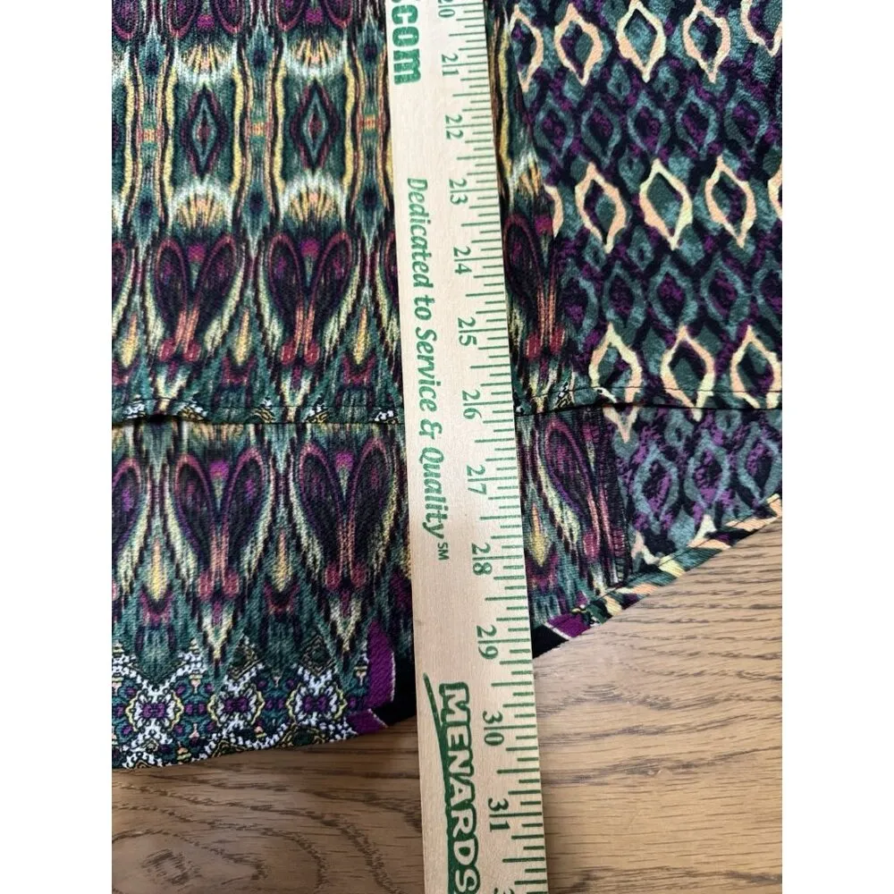 Figueroa & Flower Geometric Button Size Large Boho Hippie Artsy Lightweight City - Image 4