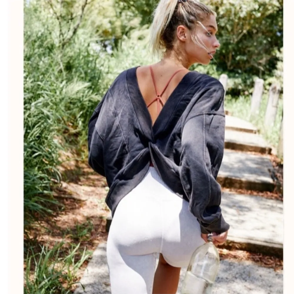 Free People 2024  movement go for gold reversible pullover sweatshirt - Image 13