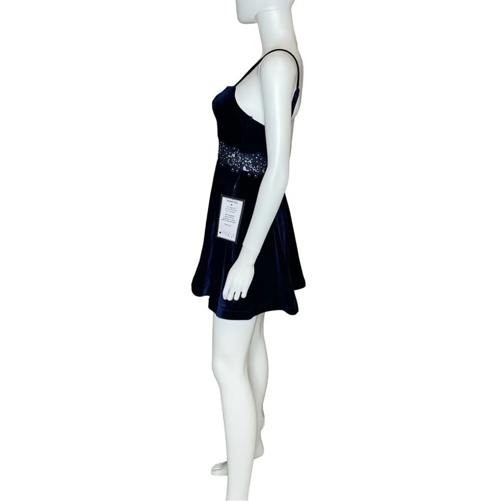 City Studios Juniors' Velvet Embellished-Waist Fit & Flare Dress Blue Size 1/2 - Image 4