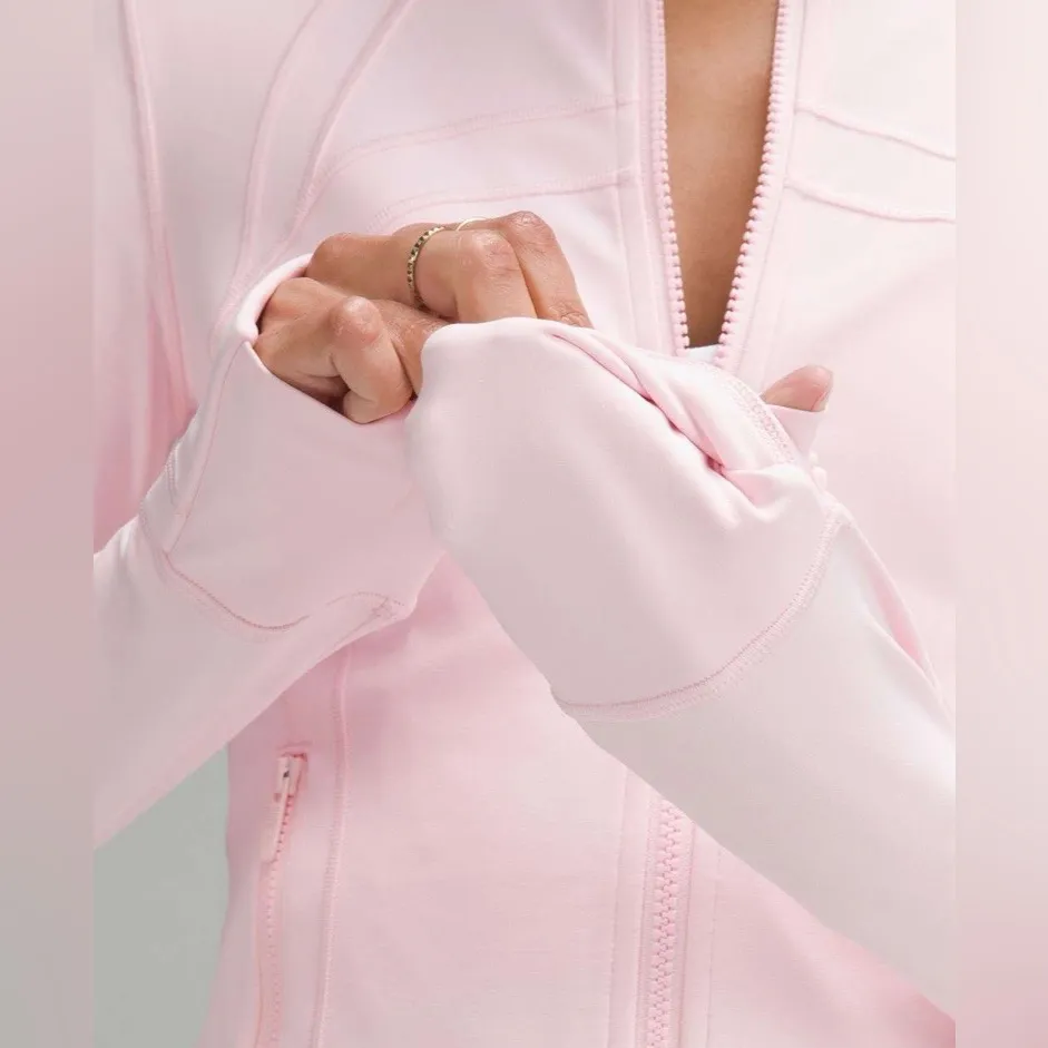 Lululemon NWT Define Cropped Jacket Nulu Strawberry Milkshake Size 6 - Image 3