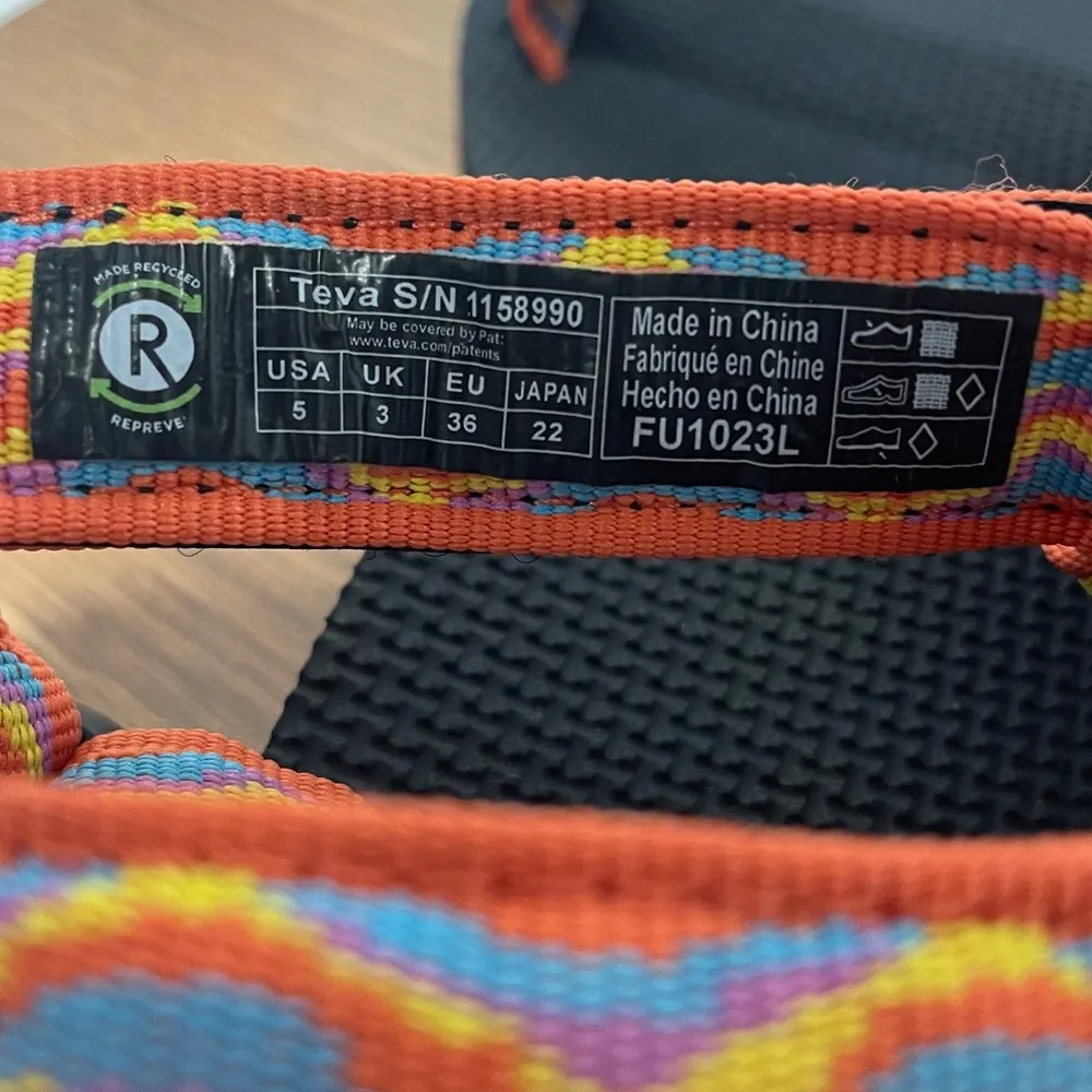 TEVA 80'S ORIGINAL UNIVERSAL REVIVE STRAPPY SANDALS, WOMEN US 5/ EUR 36 - Image 8