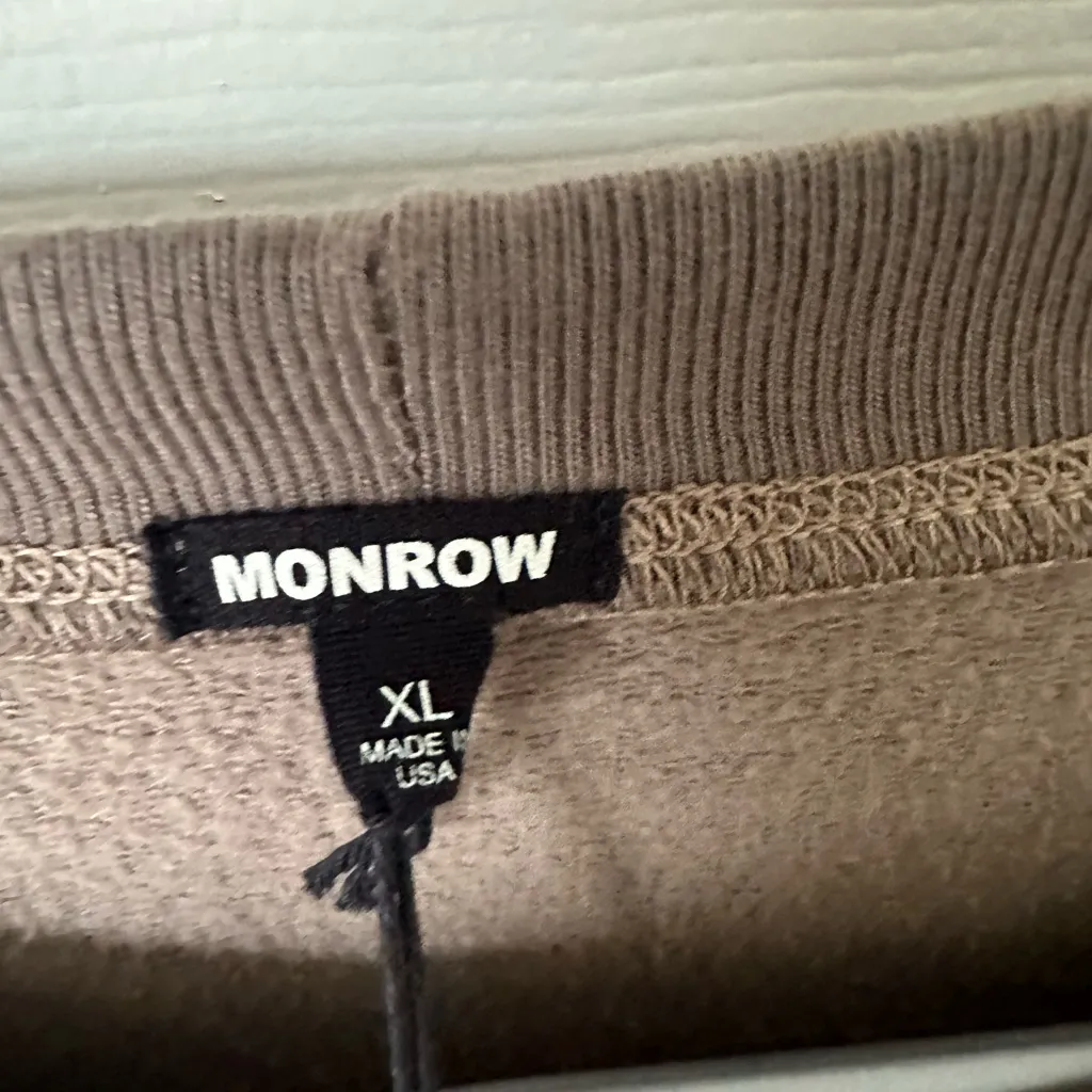 Monrow Army green Long Sleeve Dress. Size XL - Image 6