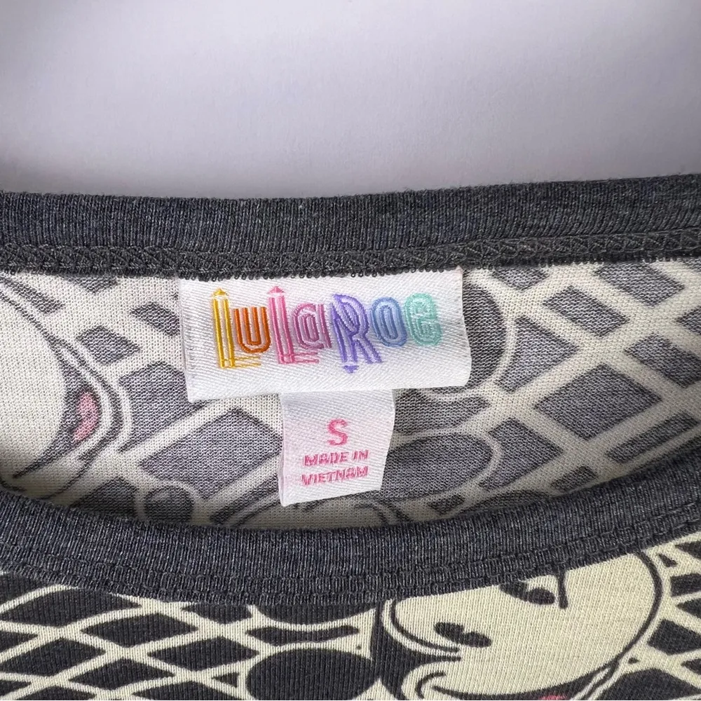 LuLaRoe Disney Randy Shirt Mickey Mouse Gray Raglan 3/4 Sleeve Tee S - Image 2