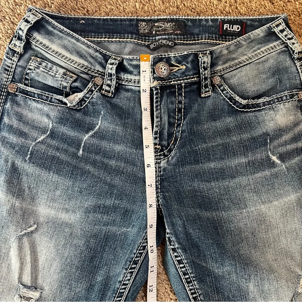 Silver Jeans Women's Mid-Rise Distressed Boyfriend Jeans - Image 6