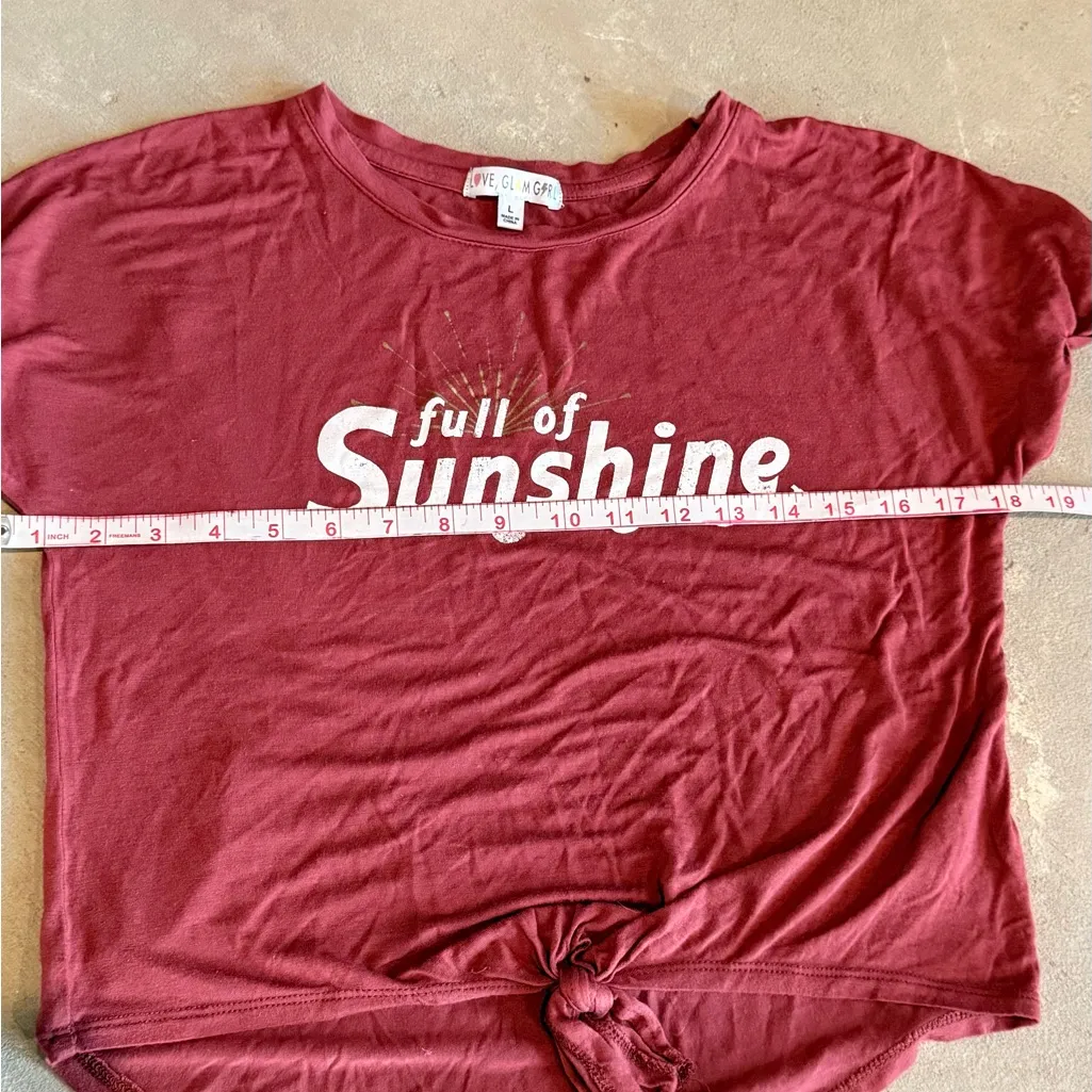 Sunshine Red Women's Graphic Tee Size L - Image 5