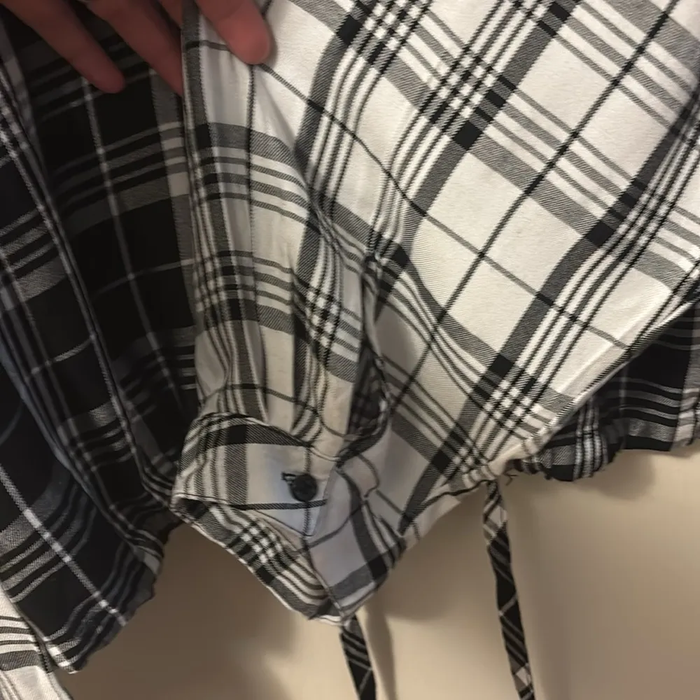 Lane Bryant Women’s Blouse Button Down Black White Monochrome Plaid Shirt - Image 8