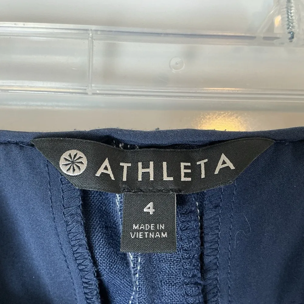 Athleta Navy Striped Cargo Shorts A0283 - Image 4