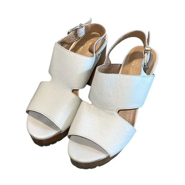 Crown Vintage‎ Womens Leather Wooden Block Heel Platform Sandals White Size 7 - Image 2