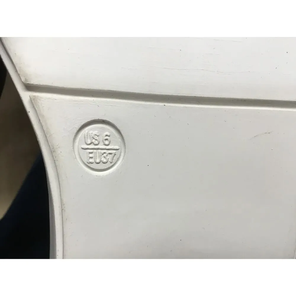 Elephantito Classic Sneakers Women's 6 Black Faux Leather Low Top Comfort Shoes - Image 6