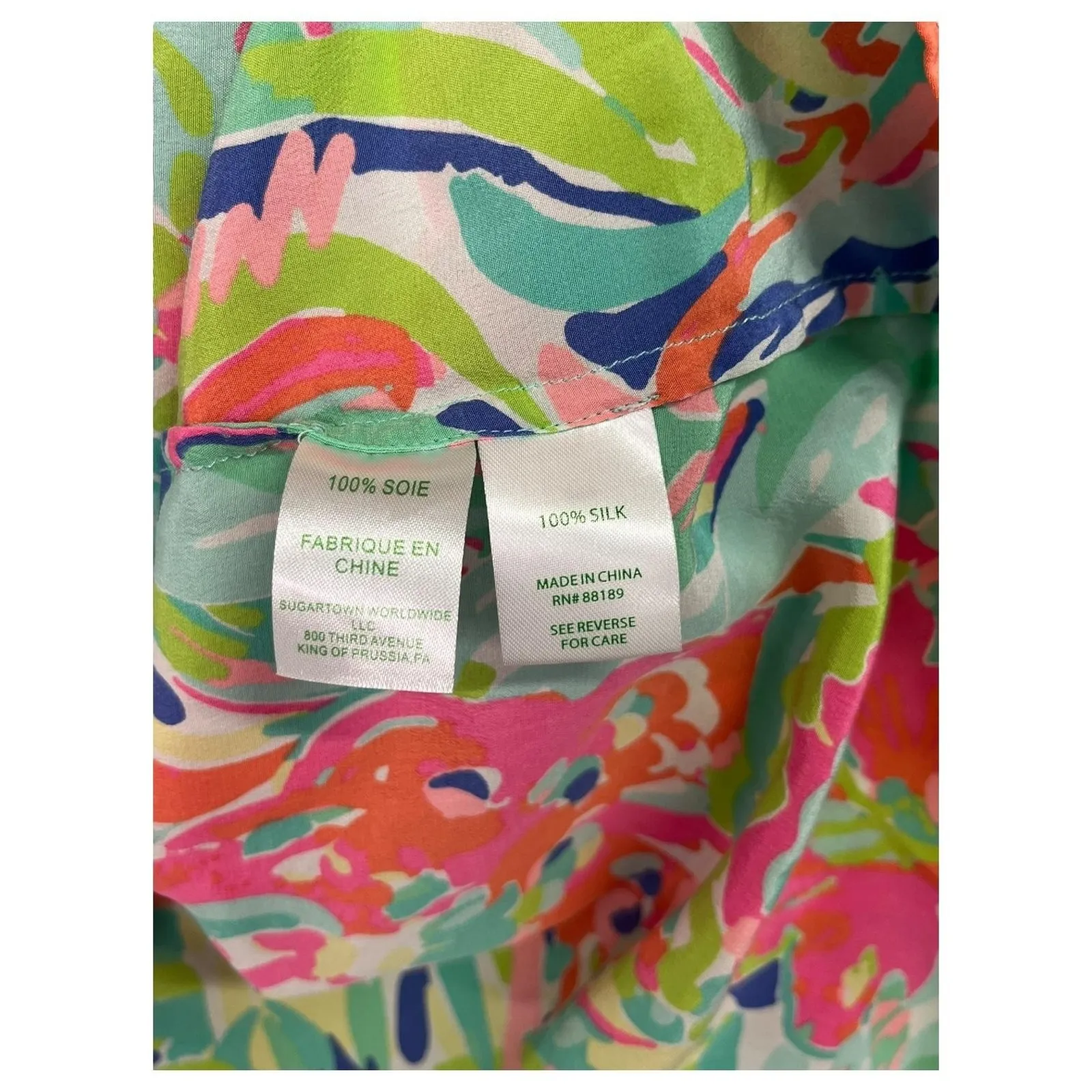 Lilly Pulitzer Top Womens Large Pink Green Silk Floral Tropical Parrot Hawaiian - Image 7