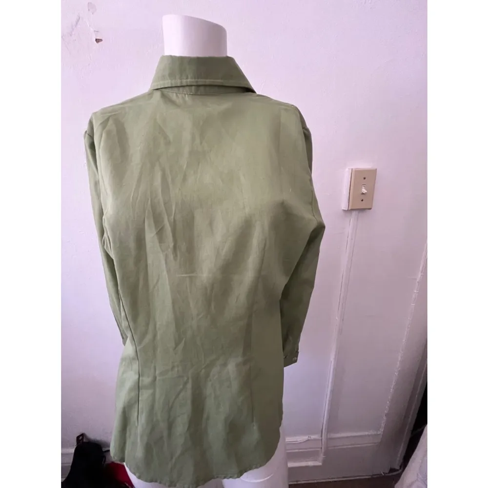 Women's vintage Green yellow floral embroidered long sleeve button down shirt s - Image 4