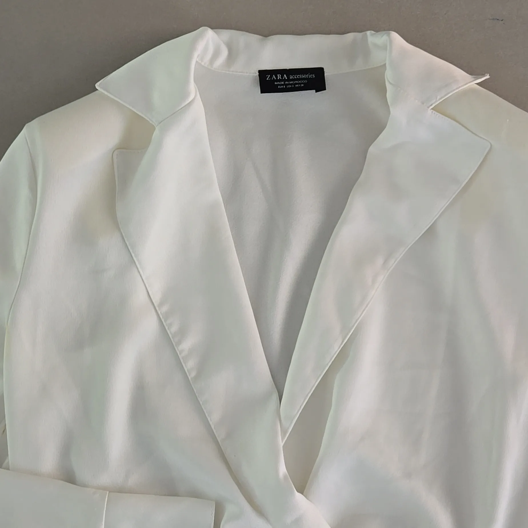 Classic White ZARA Collar With Shoulder Pads Bodysuit Size S - Image 5