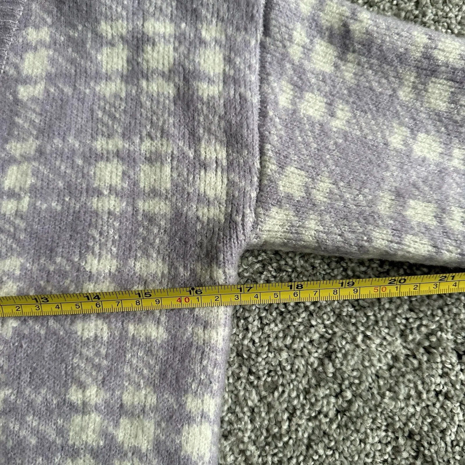 Purple cropped houndstooth button up cardigan. Size Medium Almost famous - Image 7