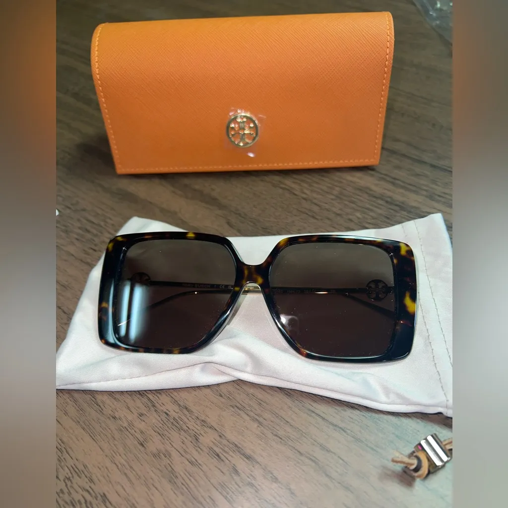 💯 AUTHENTIC NEW‎ TORY BIRCH MILLER OVERSIZED SQUARE SUNGLASSES - Image 6