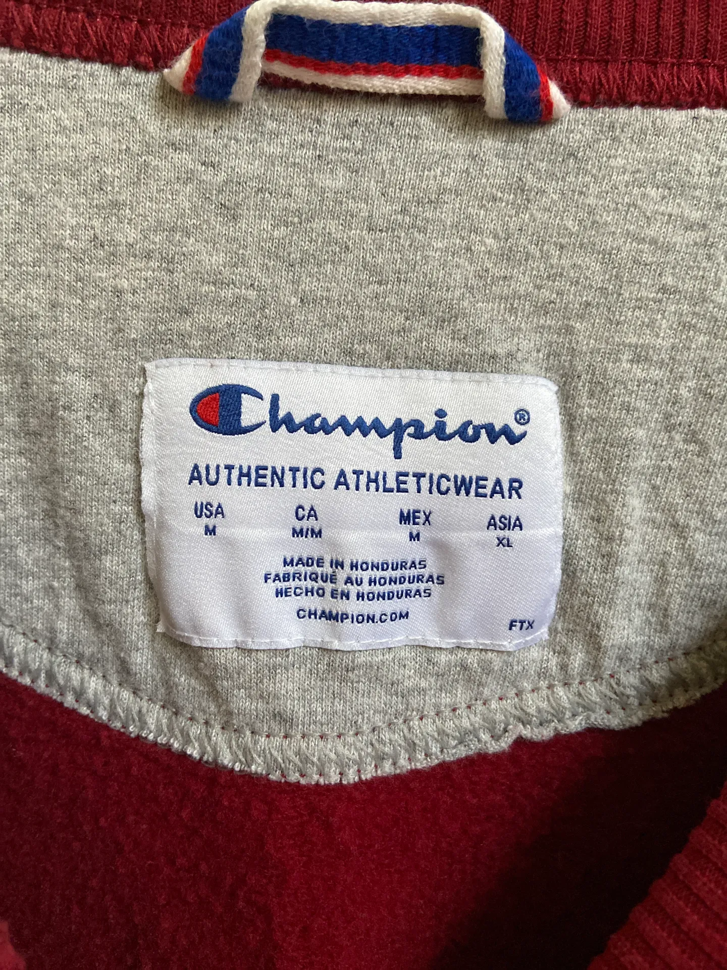 Champion Crewneck - Image 4
