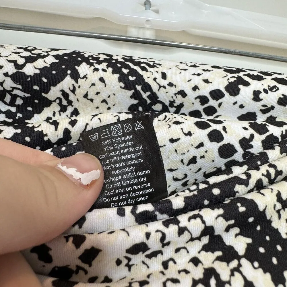 Balance Athletica Vitality Ascend Python Leggings Size Medium - Image 6