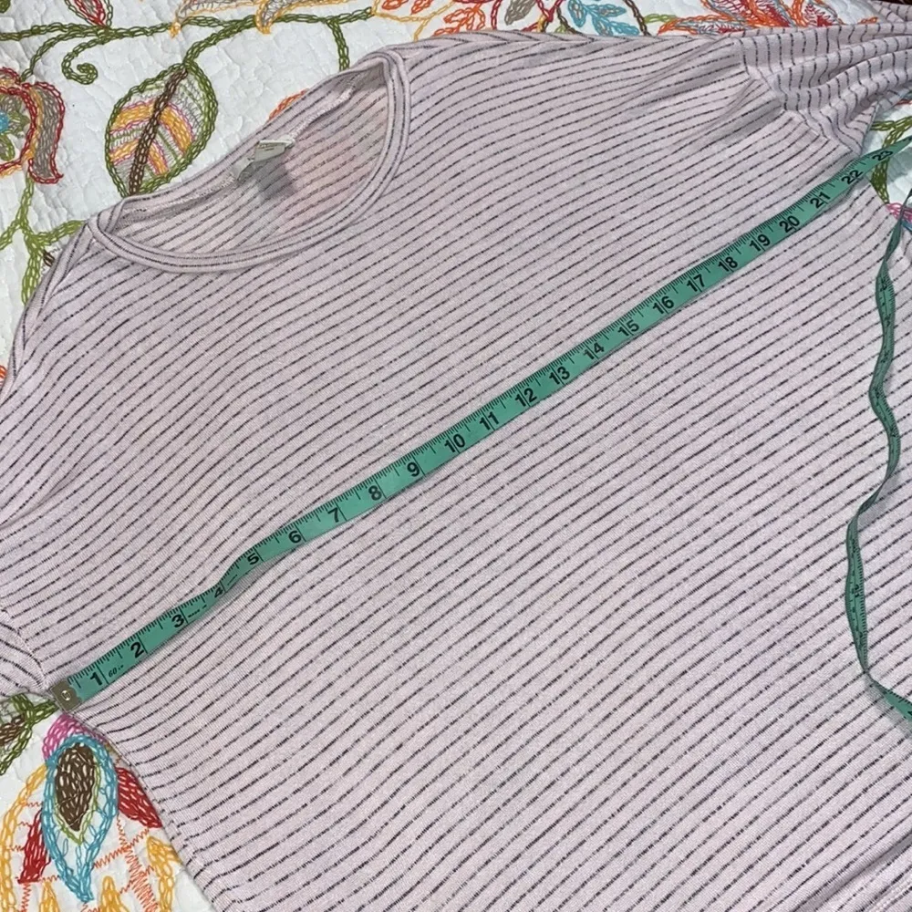 Forever 21 medium women’s pink grey striped knit long sleeve blouse 3/4 sleeves - Image 5