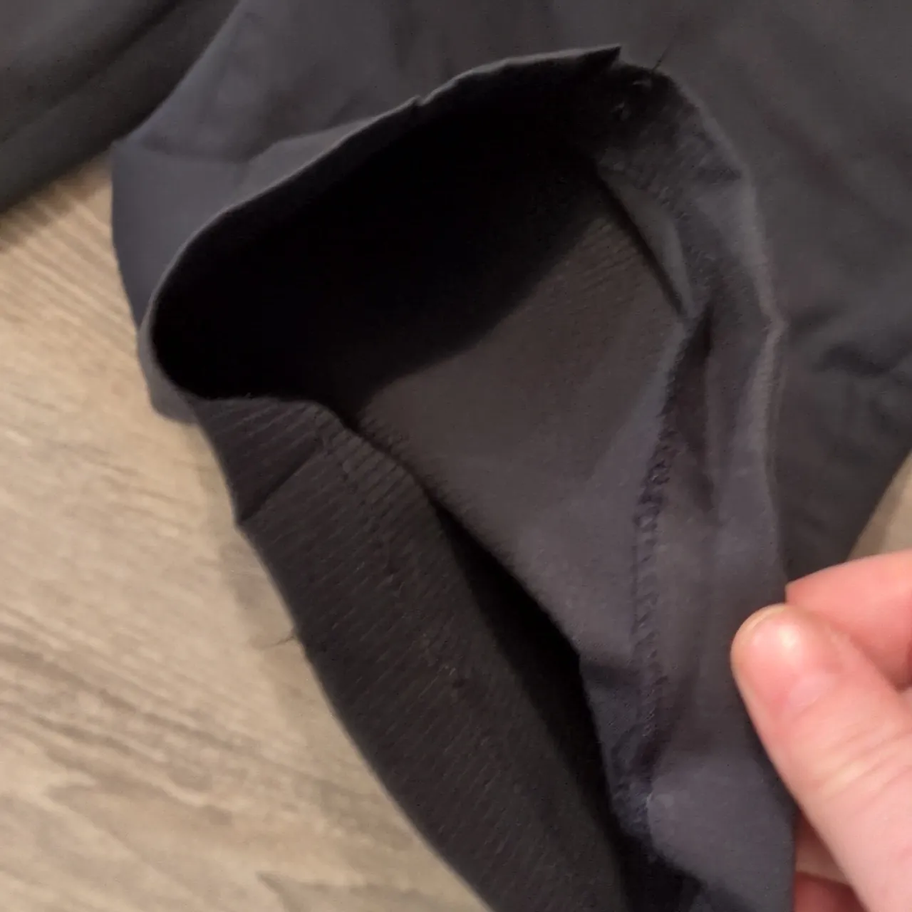 Theory Vintage Bermuda Shorts Size 6 - Image 8