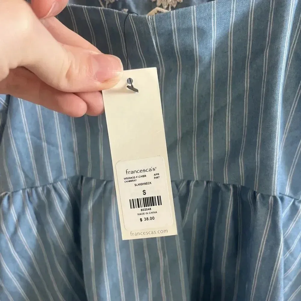 Harper Heritage Francesca’s Blue White Embroidered Baby Doll Tank Size Small NWT - Image 4