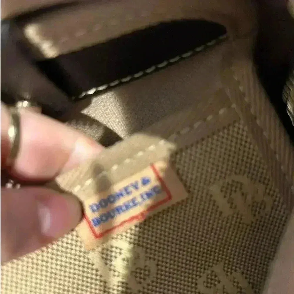Dooney and Bourke‎ Signature Canvas Leather Purse Vintage DB Brown Shoulder Bag - Image 9