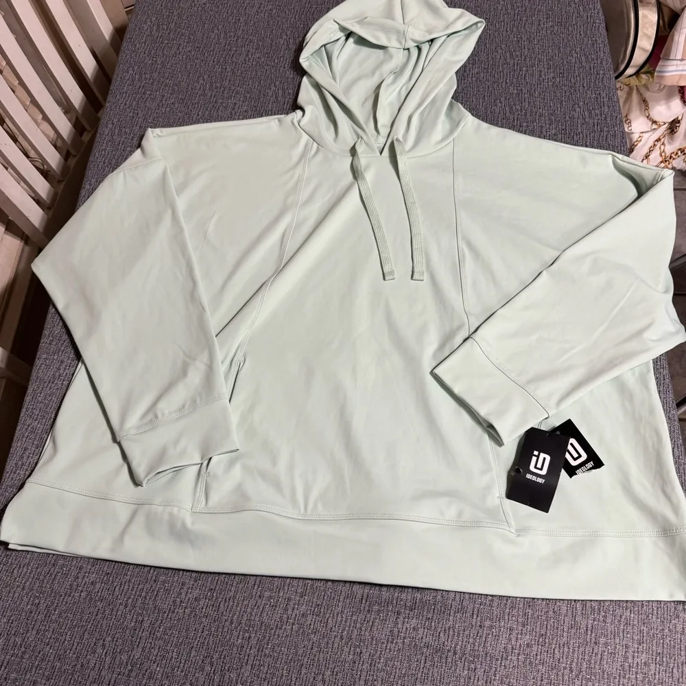 Ideology Women’s Techy Pullover Hoodie - Image 2