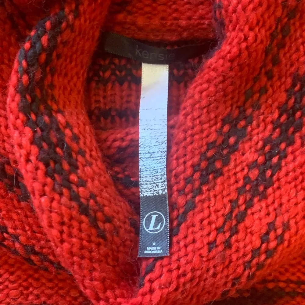 Kensie Sweater Large Red Black Cowl Neck Knit 
Casual Winter Warm Long Sleeves - Image 2