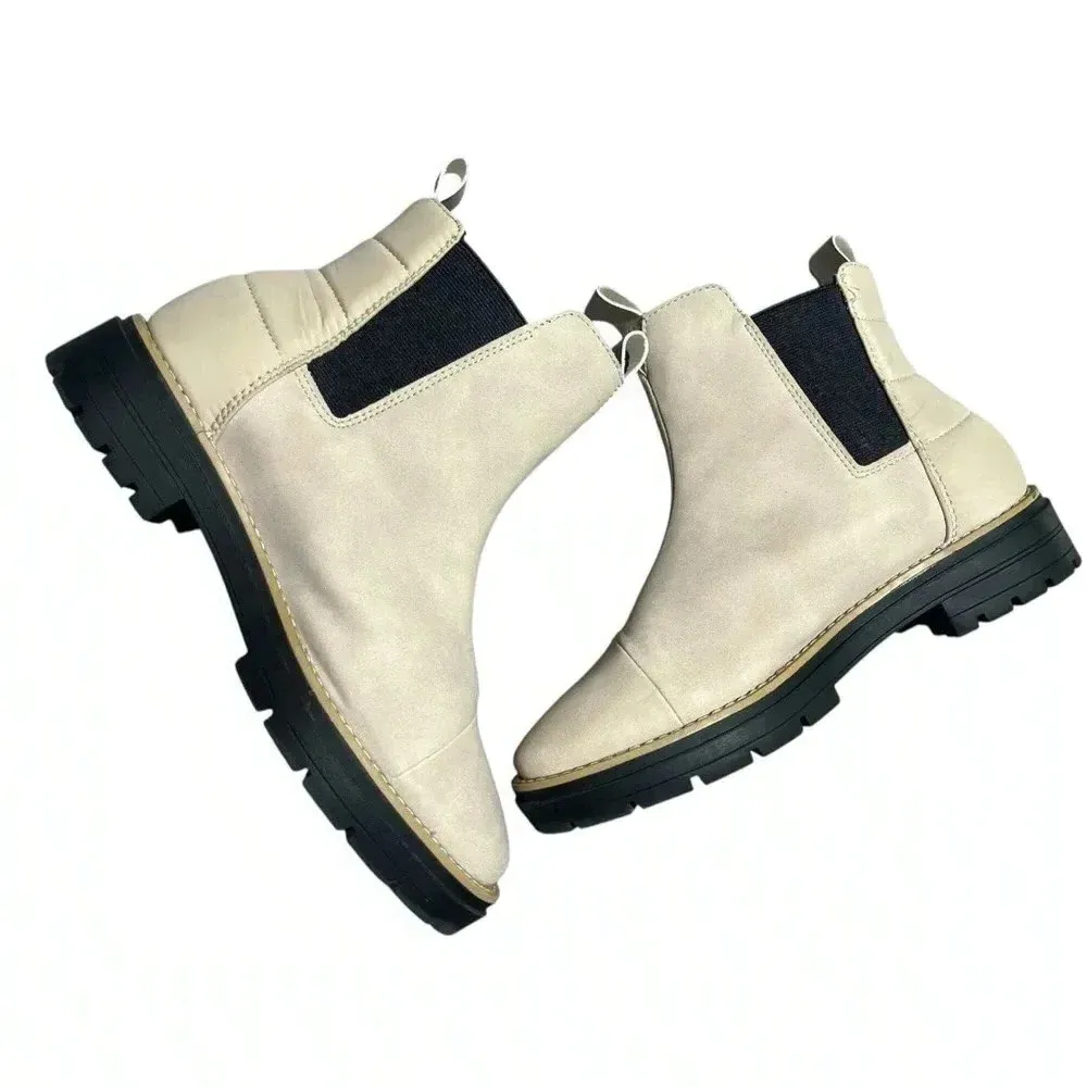 TOMS Skylar Sahara Suede 8.5 Chelsea Ankle Boots Quilted Detail Lug Sole Pull On - Image 4