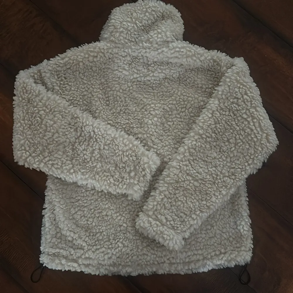 NWT Abercrombie Half Zip Sherpa - Image 3
