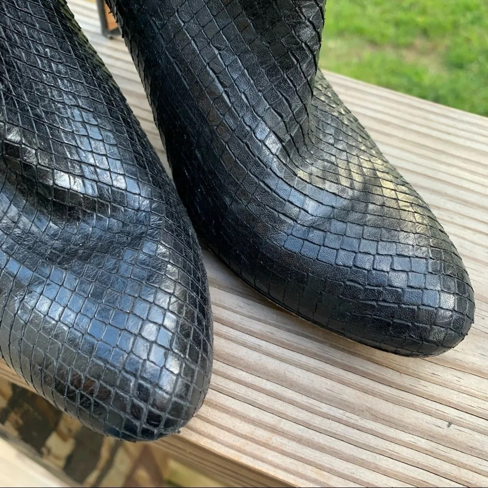 Ann Taylor Black Leather Stiletto Booties Faux Snakeskin - Image 37