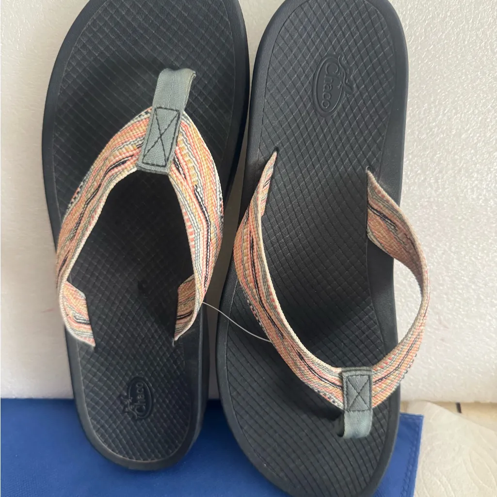 Chaco Playa Pro Women's Flip-Flops with Black and Multicolor Straps - Image 6