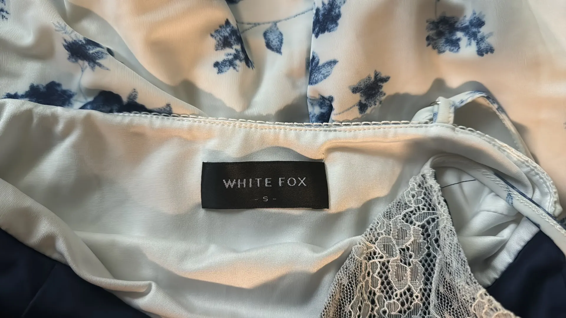 White Fox Boutique Dress - Image 3