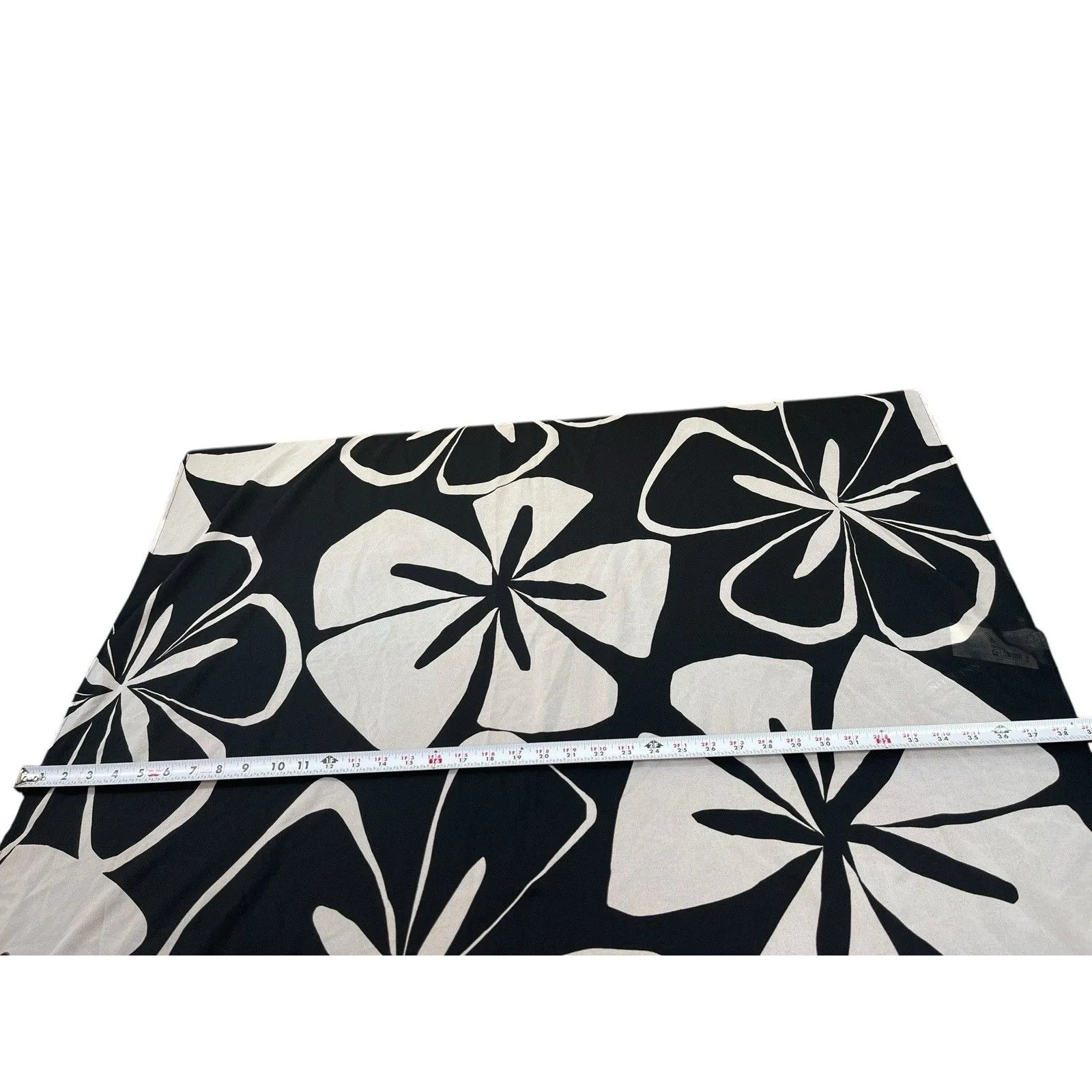 Anne Klein New York One Size Black White Floral Sheer Wrap Kimono Scarf NWT - Image 8