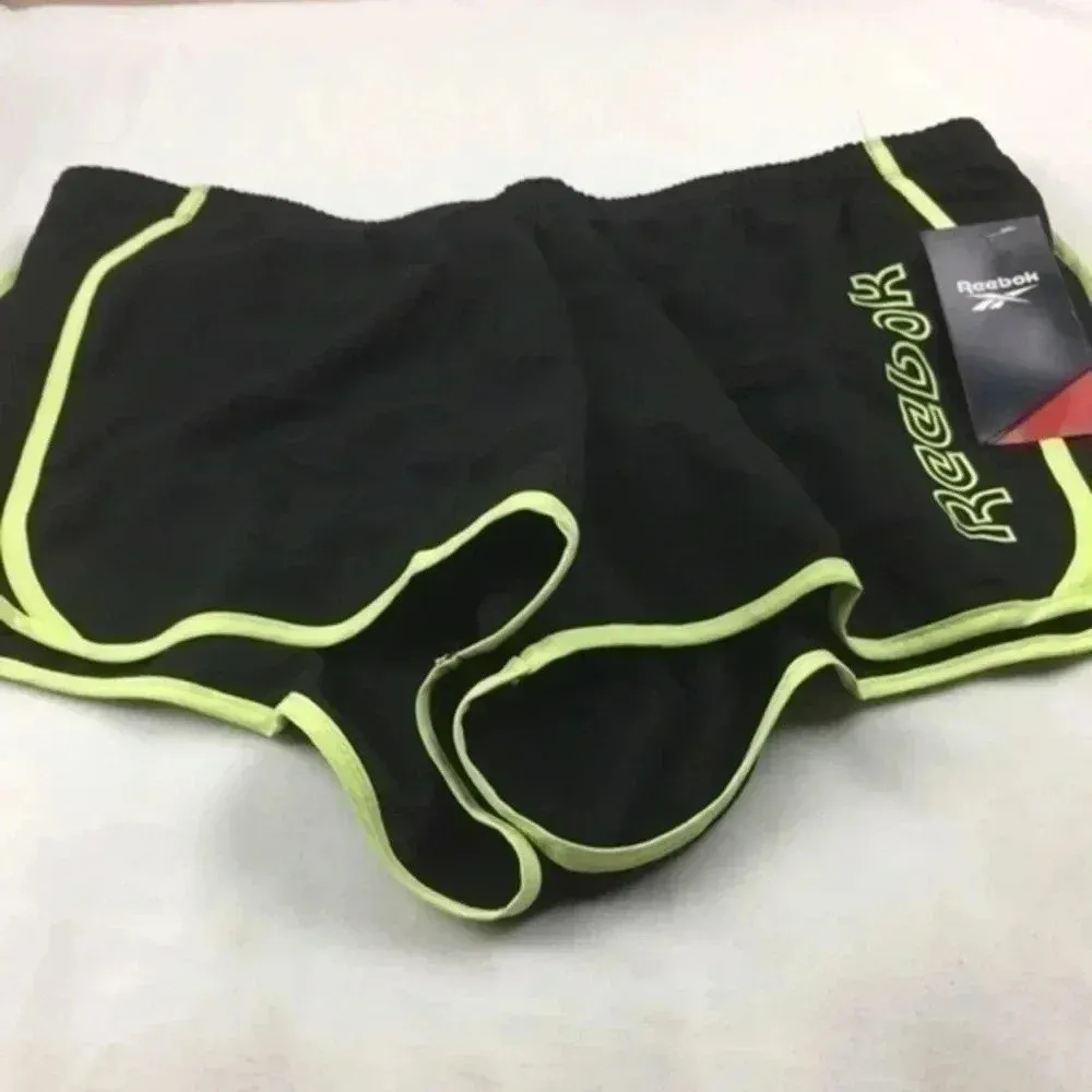 Reebok ladies shorts L - Image 8