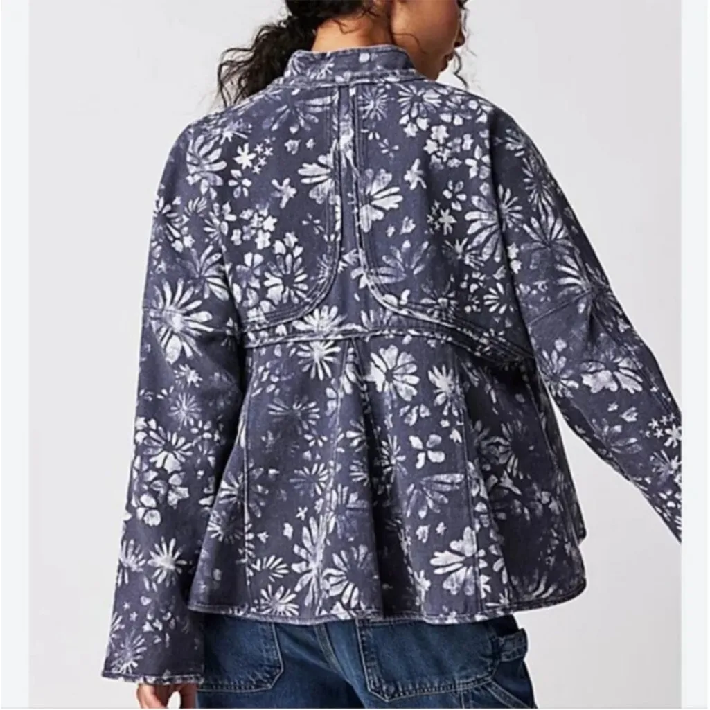 Free People Lua Bed Floral Tie Front Jacket in Small - Image 4