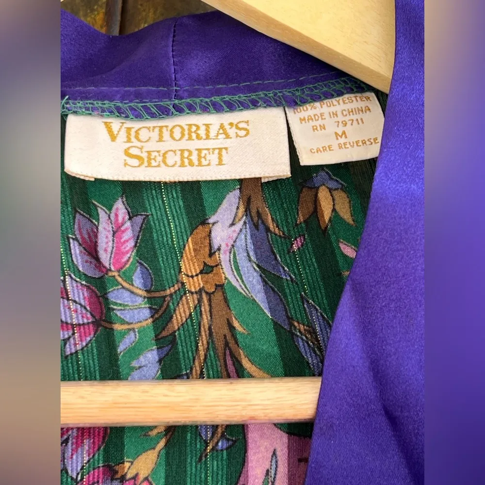 Victoria’s Secret Floral print Vintage Gold Label PJ Night Shirt  Top - Image 8