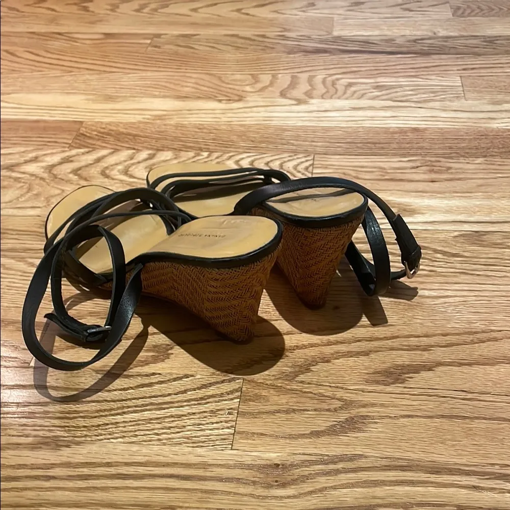 Banana Republic Black Heels with Strappy Design - Image 4