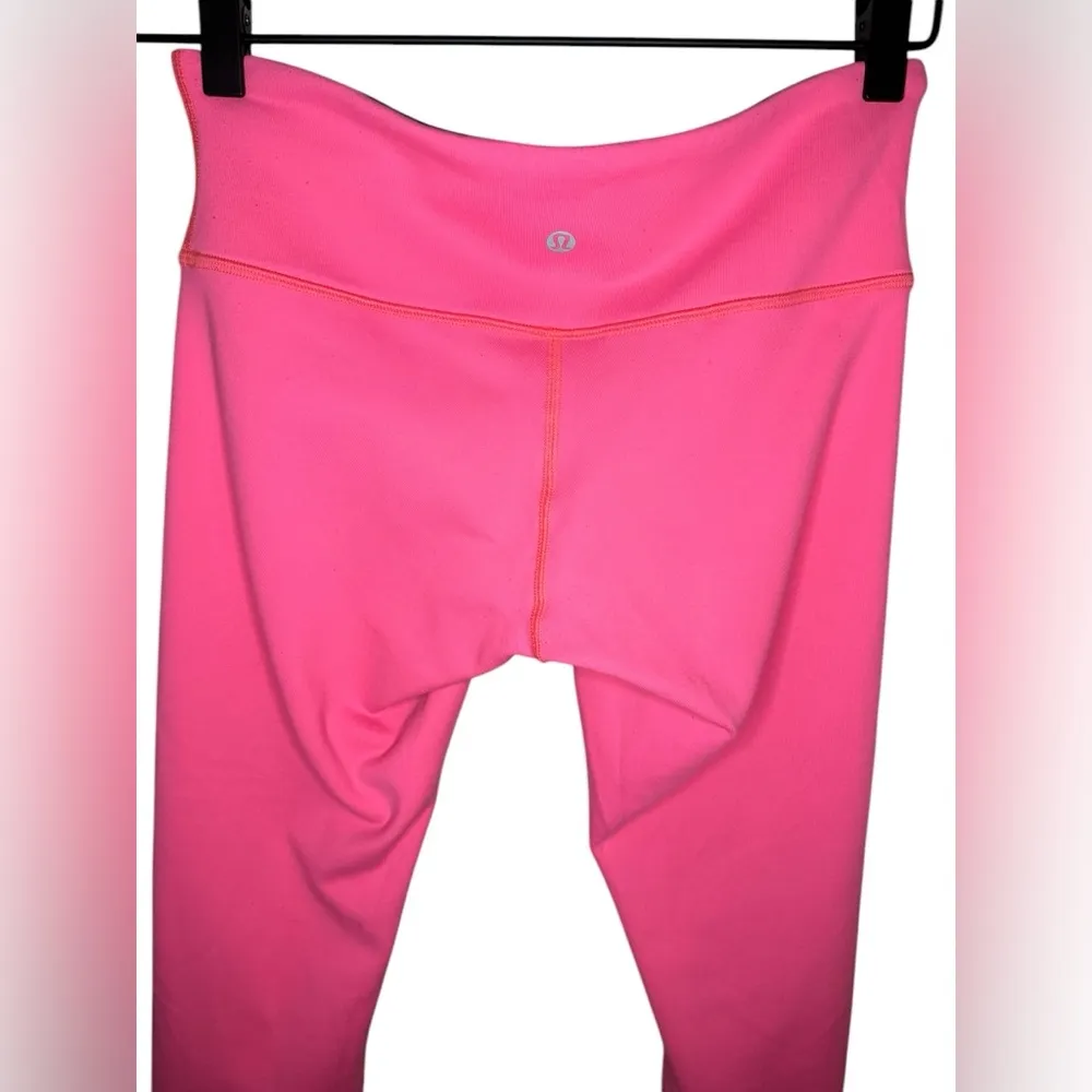 Lululemon Reversible Wunder Under Crop Legging Size 6 - Image 2