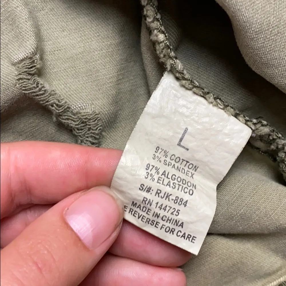 DISTRESSED ARMY GREEN DENIM CROP BASIC JACKET - Image 3