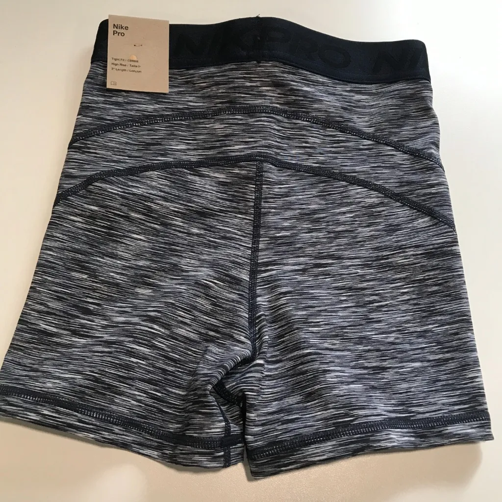 Nike Women's Pro 3" Space Dye Dri-Fit Compression Shorts in Blue/Blk size XS NWT - Image 2