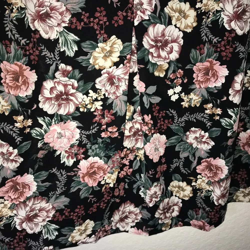 Halogen Blouse Floral Double V-Neck Woven Cap Sleeve Top Sz 3X NWT Summery - Image 6