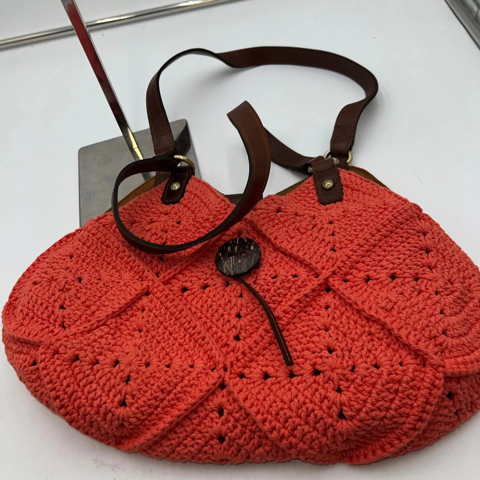 Patricia Nash Apricot Crochet Leather Trim Button Shoulder Bag Purse - Image 6