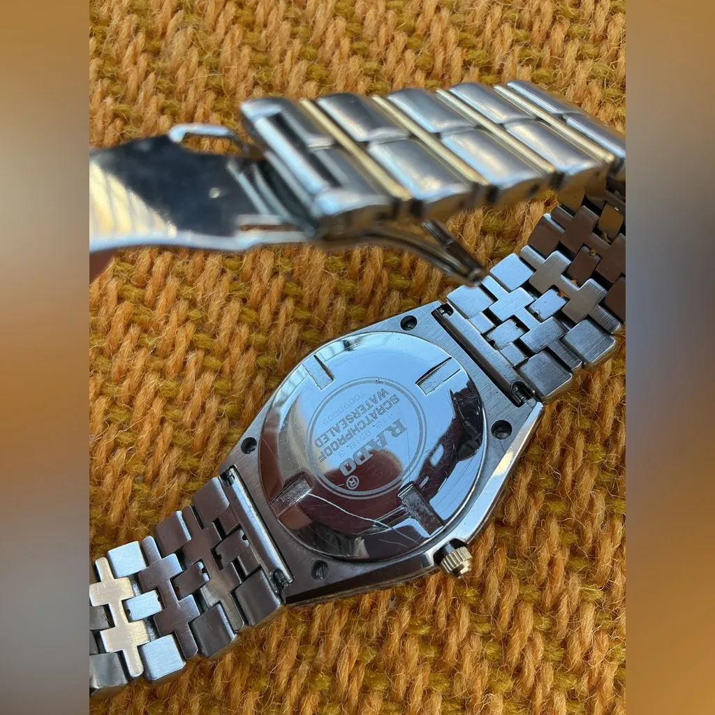 Dressy RADO watch UNISEX 🎩👒 Gold - Image 4