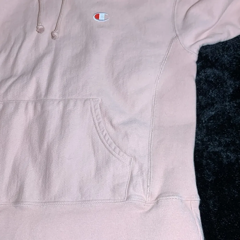 Champion UO Exclusive Classic C Patch Reverse Weave Hoodie Sweatshirt Medium - Image 5